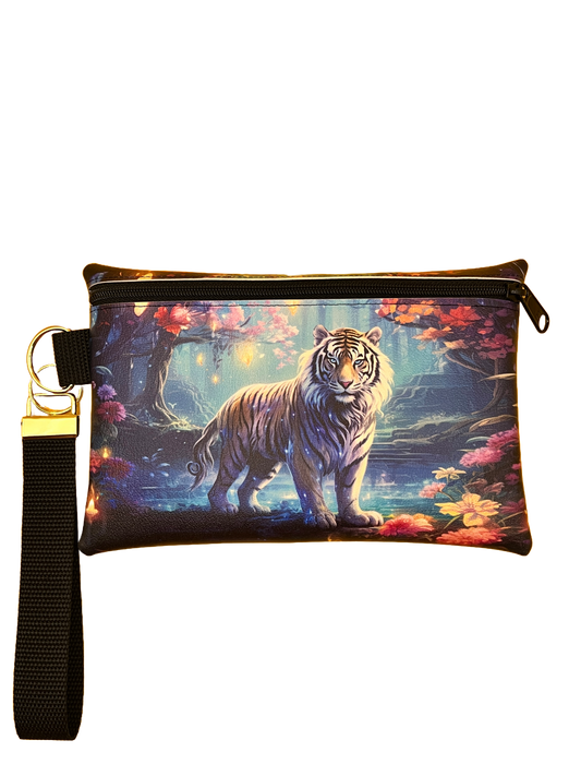 4X6 Vinyl Zipper Wild Animal Wristlet Bag