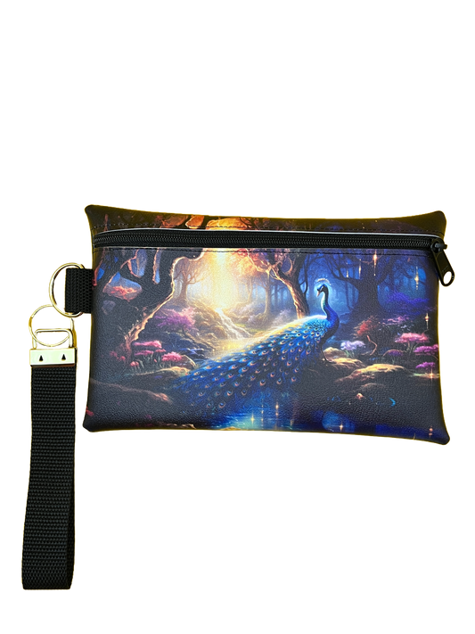 4X6 Vinyl Zipper Wild Animal Wristlet Bag
